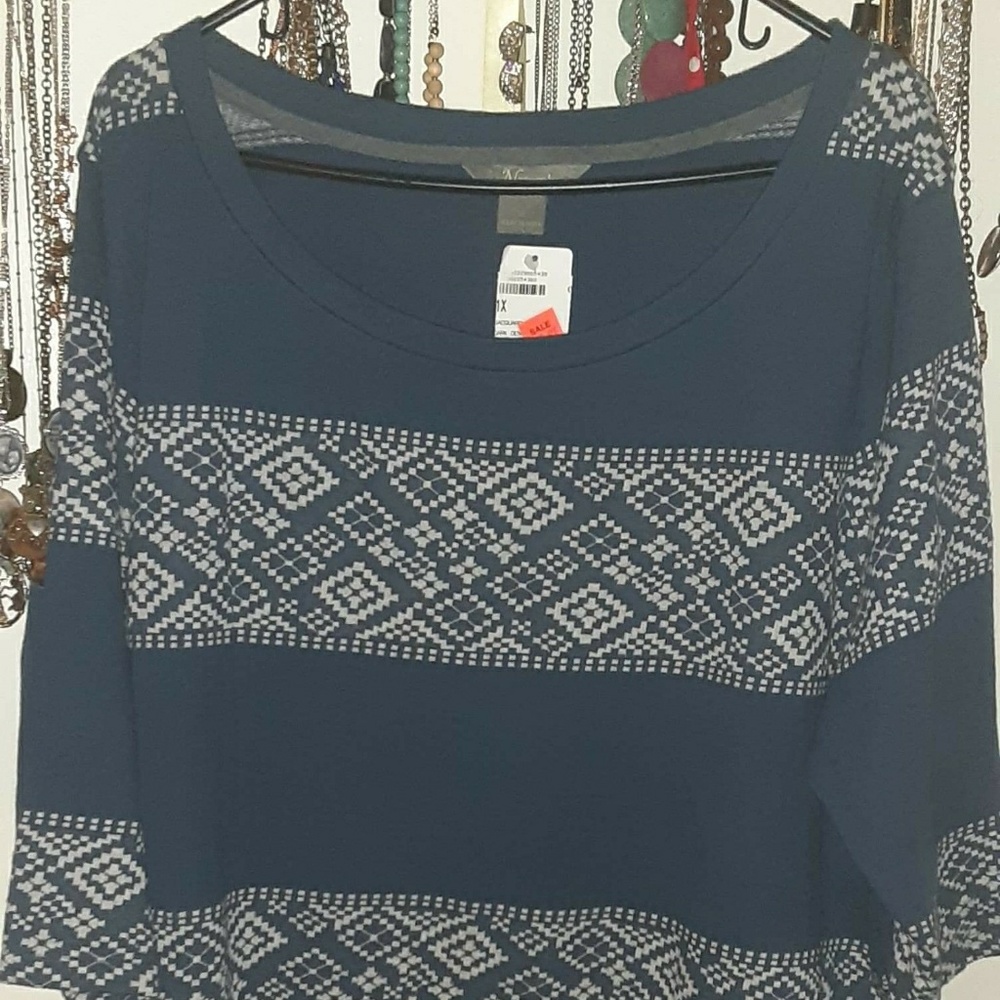 Womens Lightweight Pullover